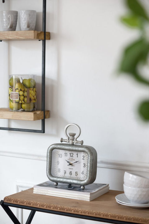 Short Old Town Table Clock