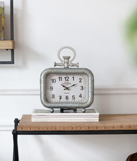 Short Old Town Table Clock