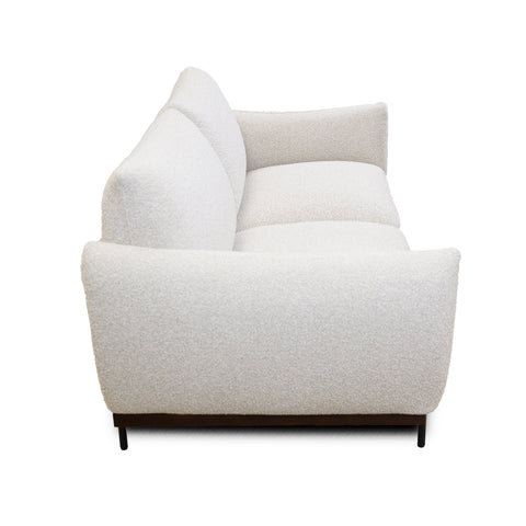 Meela Loveseat