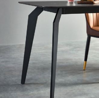 Grace Dining Table