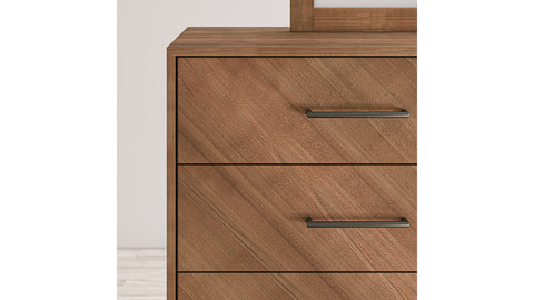 Eloquence Dresser