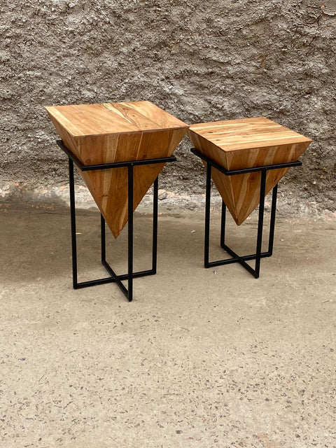 MOHAN INVERTED PYRAMID NATURAL SIDE TABLE
