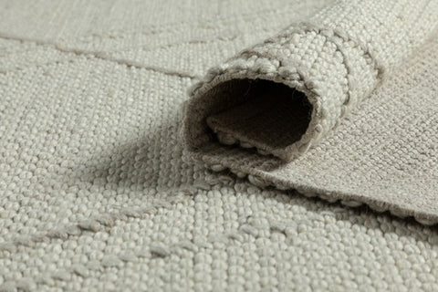 LABIN HAND WOVEN RUG IVORY