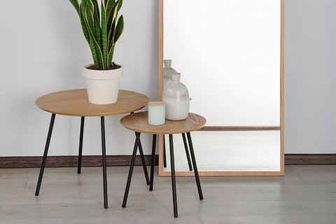 Why Should Homeowners Use Nesting Tables in Living Rooms?