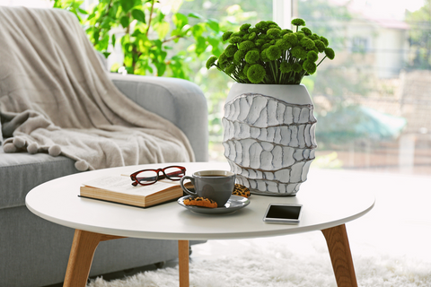 6 Ways To Style Creative Coffee Table Displays Like a Pro