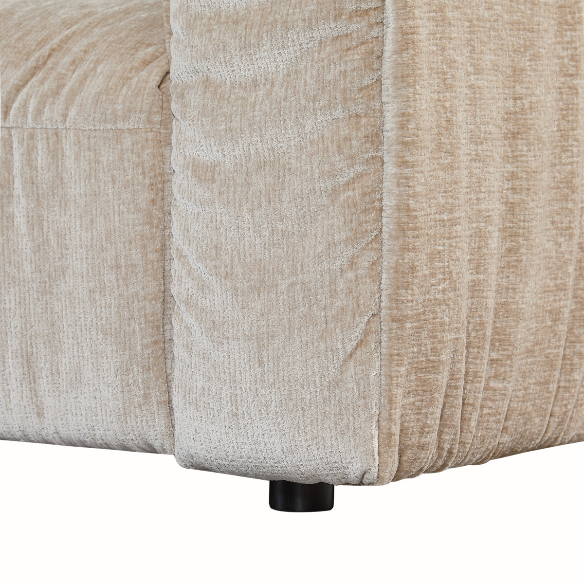 Avenor Modern Loveseat