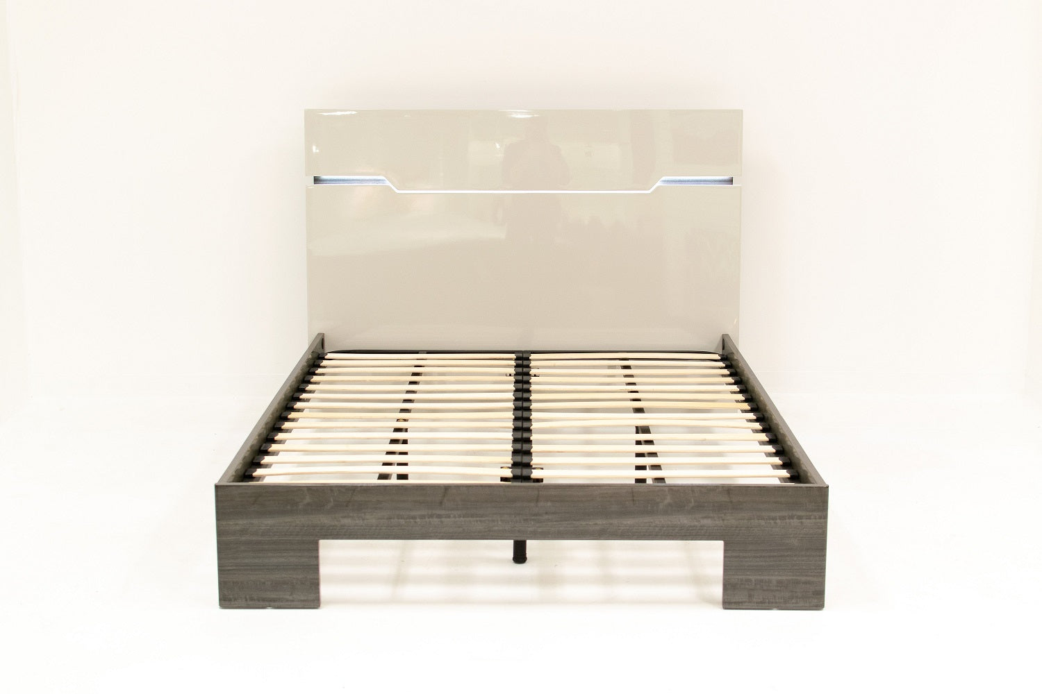 Benson Grey/ Brown Glossy Finish King Bed no storage