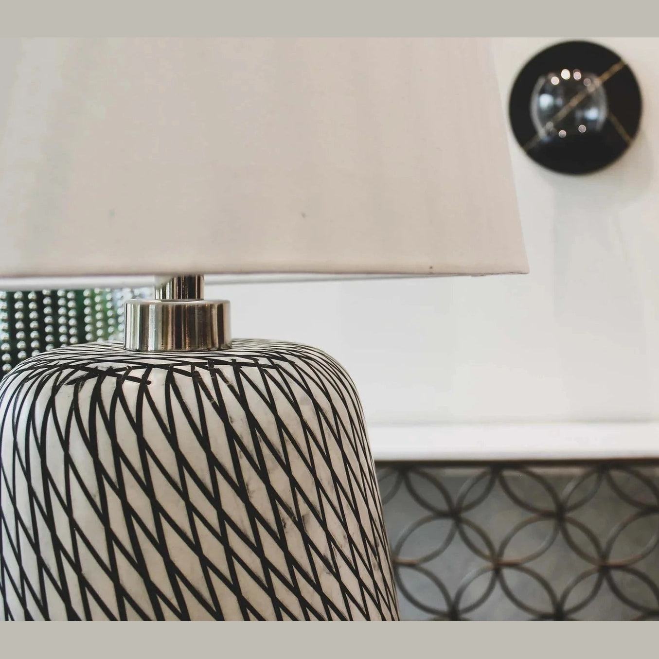 Liora Swirl Lamp