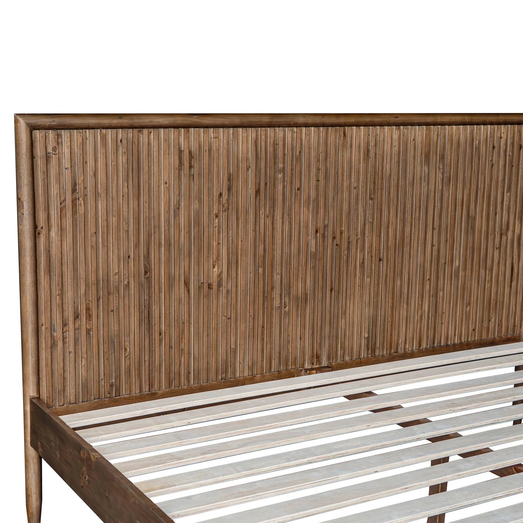 Kavari Bed