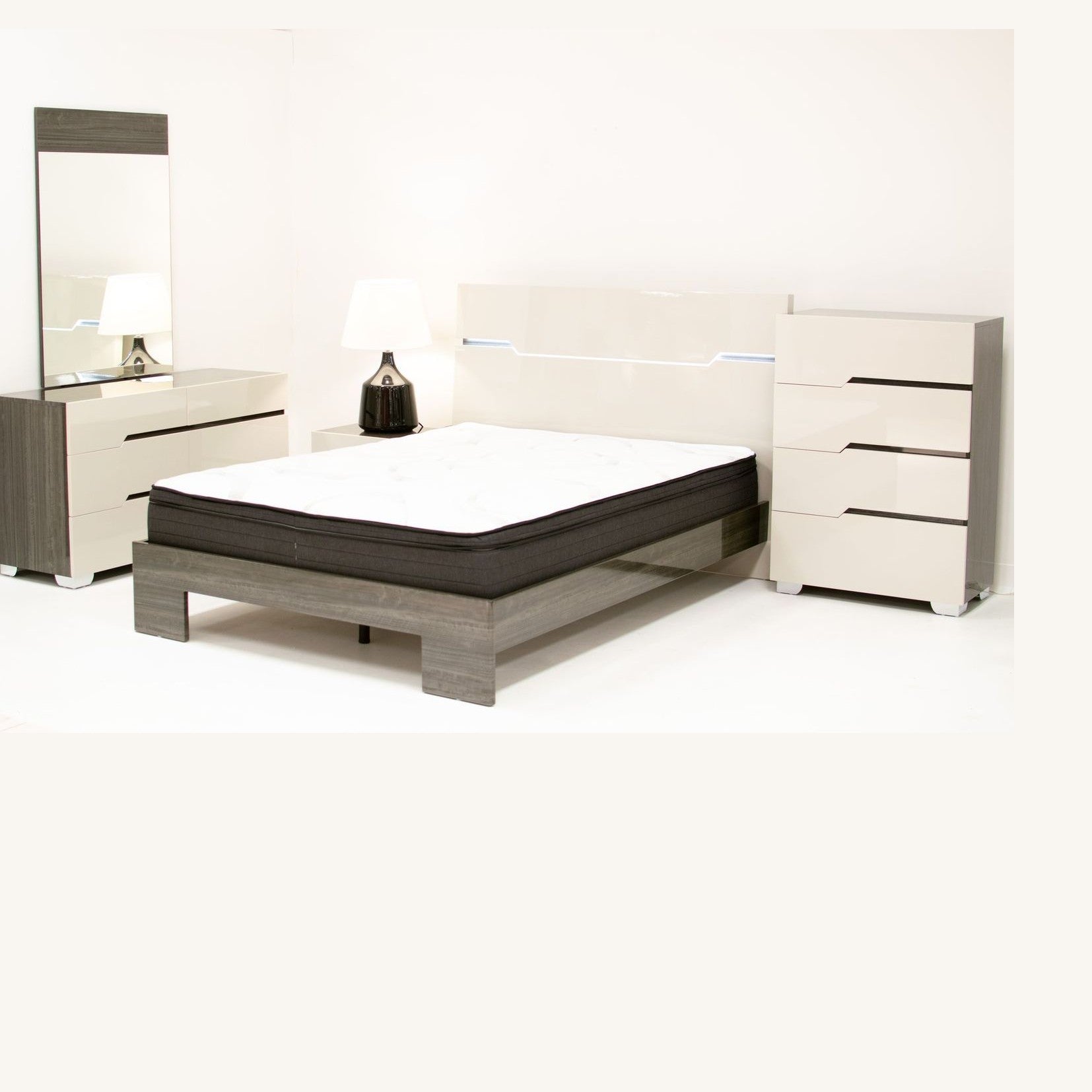 Benson Grey/ Brown Glossy Finish King Bed no storage