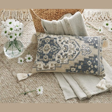Winbury Medallion Decorative Pillow – Blue, Tan & White | Set of 4