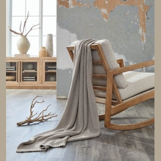 Gayelery Throw (3/CS)