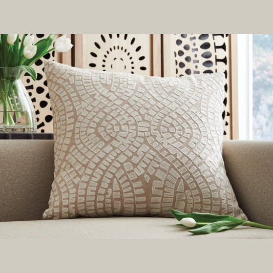 Cortlen Pillow (4/CS)
