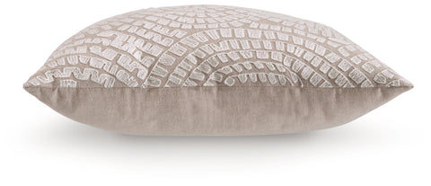 Cortlen Pillow (4/CS)
