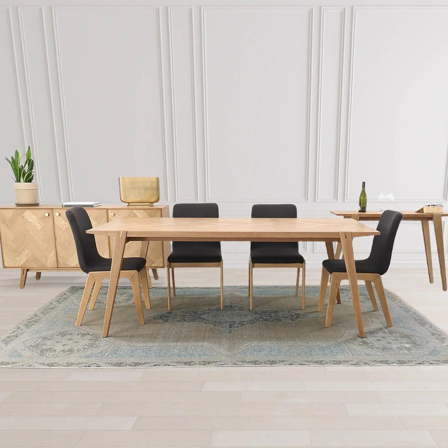 Yarden Dining Chair