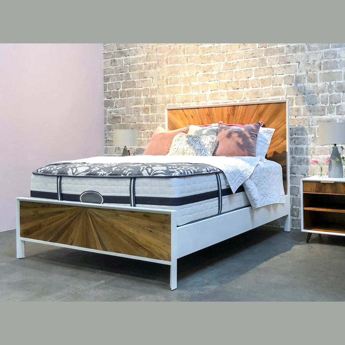 Draycott Nightstand