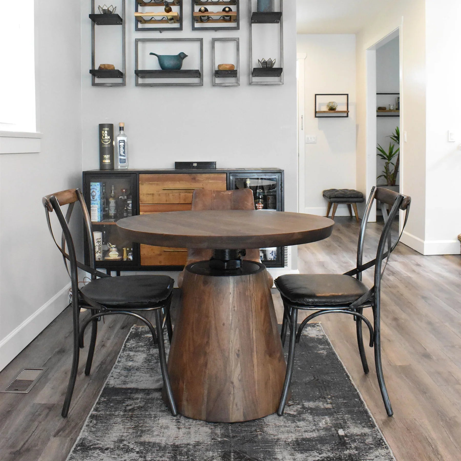 Ullora Crossback Chair