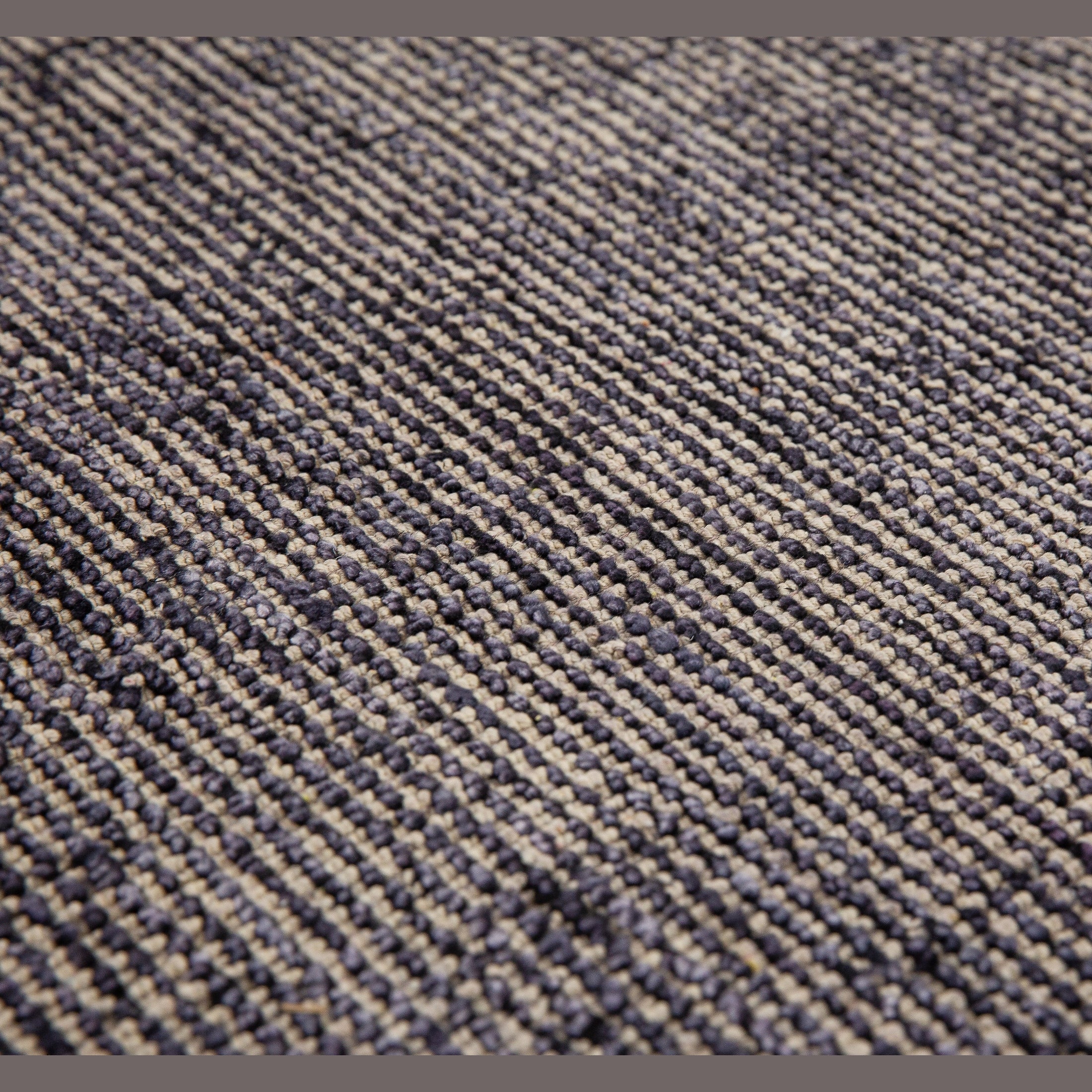 COLABA HAND WOVEN RUG LILAC