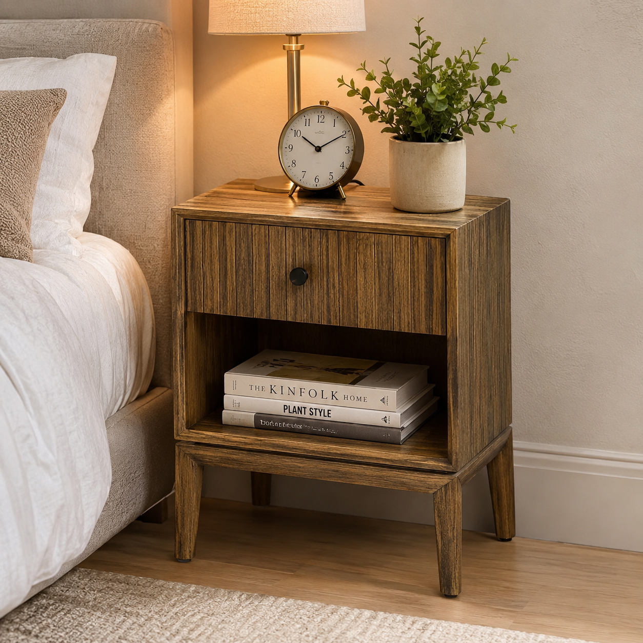 Ciro Nightstand