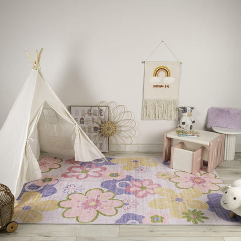 Blush Bloom Daisy Patterned Rug in Pink