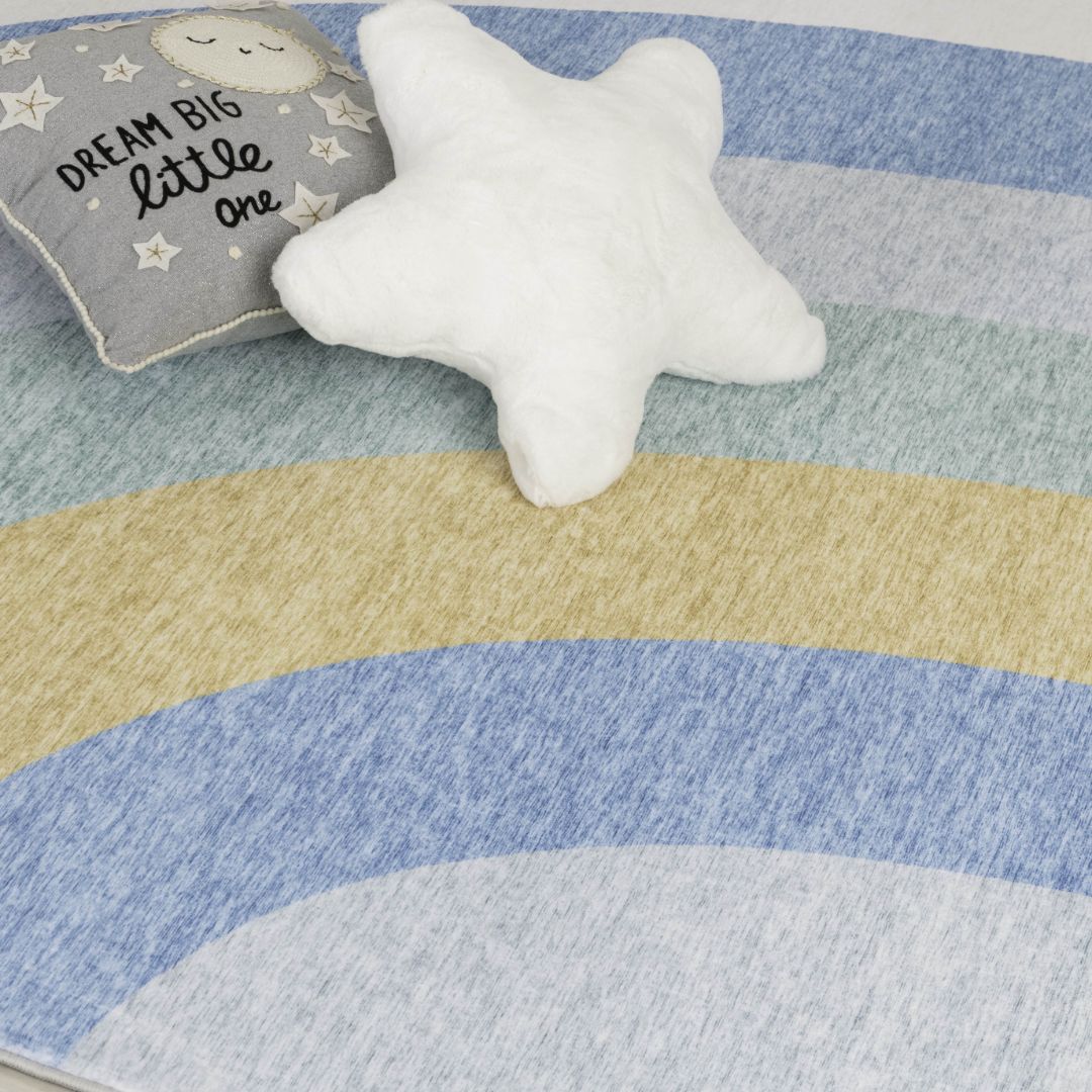 Daisy Sky Blue Floral Accent Rug