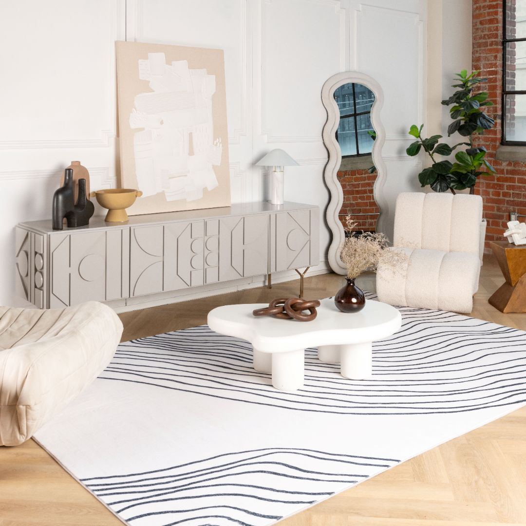 Europa Black Contemporary Rug with Neutral Accents