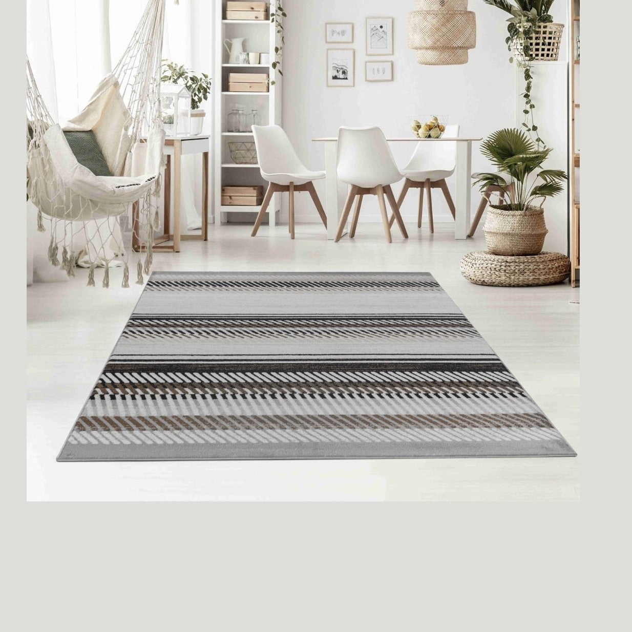 Hamilton Cream Medallion Motif Traditional Rug
