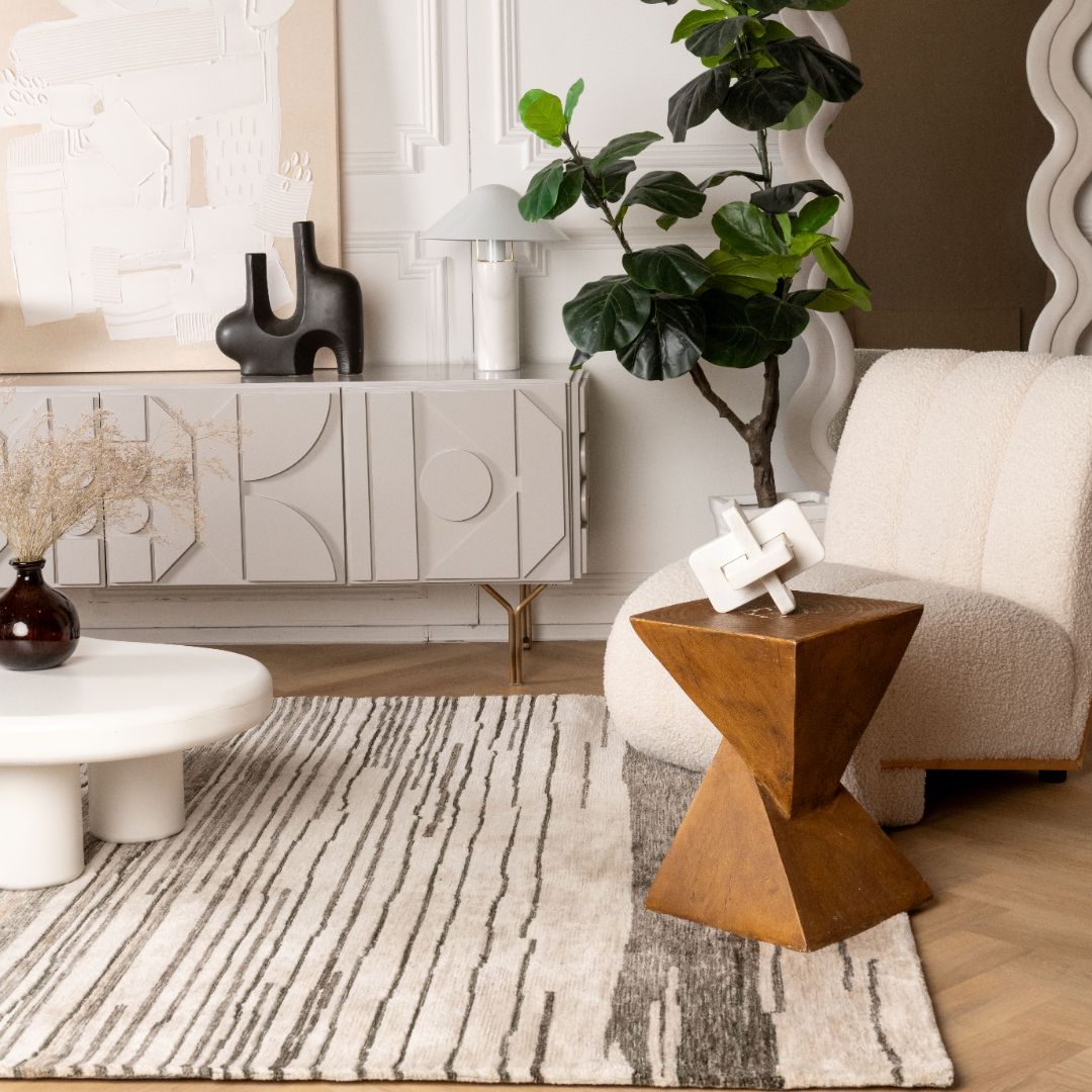 Leela Grey Modern Brushstroke Patterned Rug