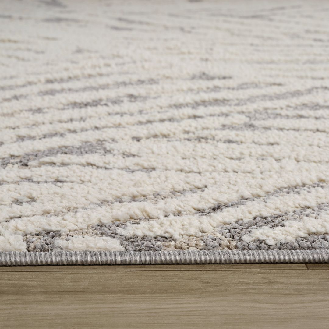 Valencia White Distressed Medallion Area Rug