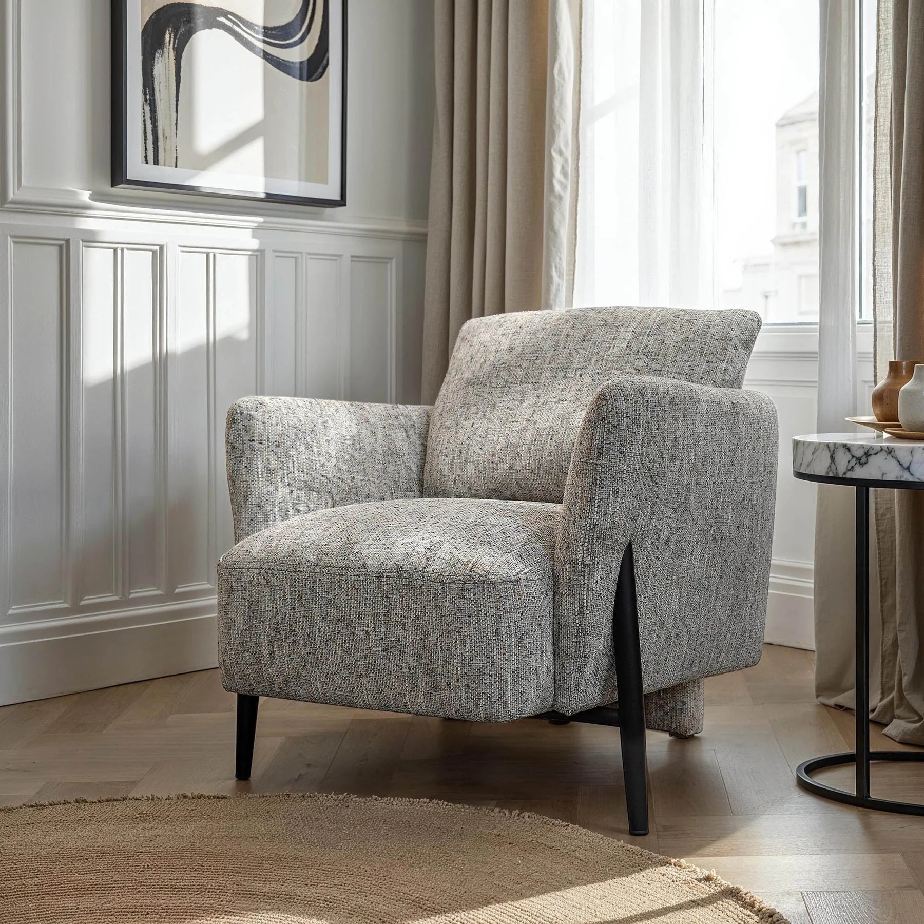 Vellith Club Chair