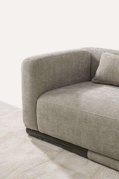 Otto Loveseat