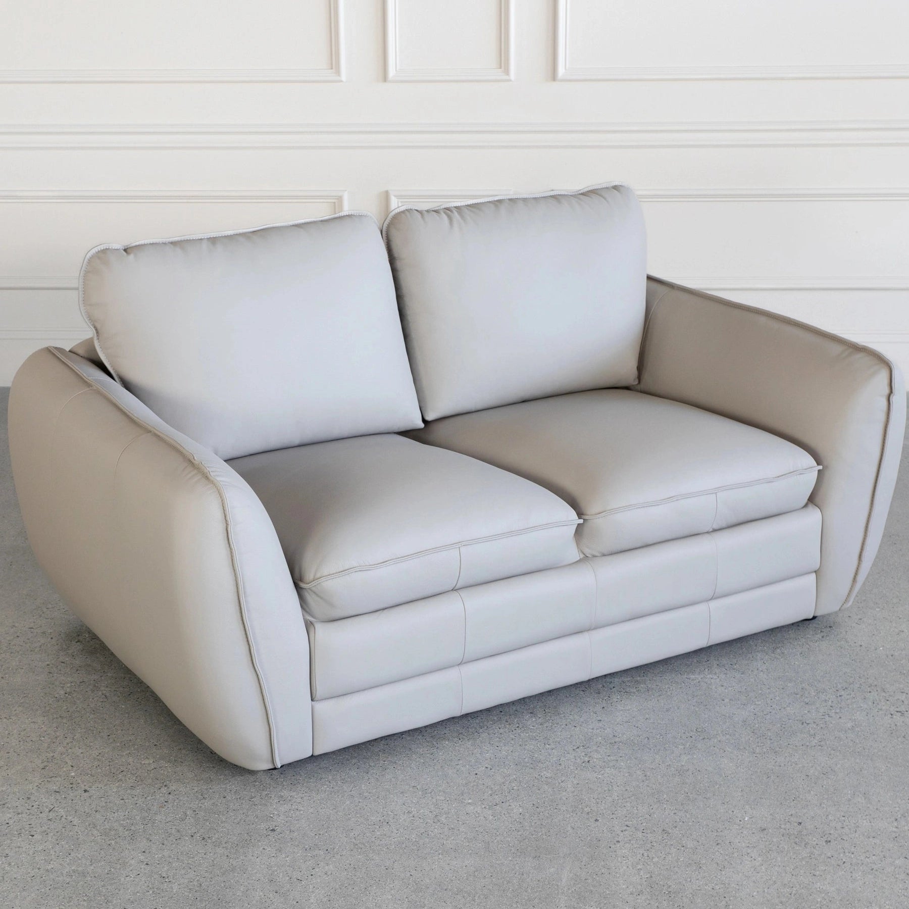 Merino Genuine Leather Loveseat