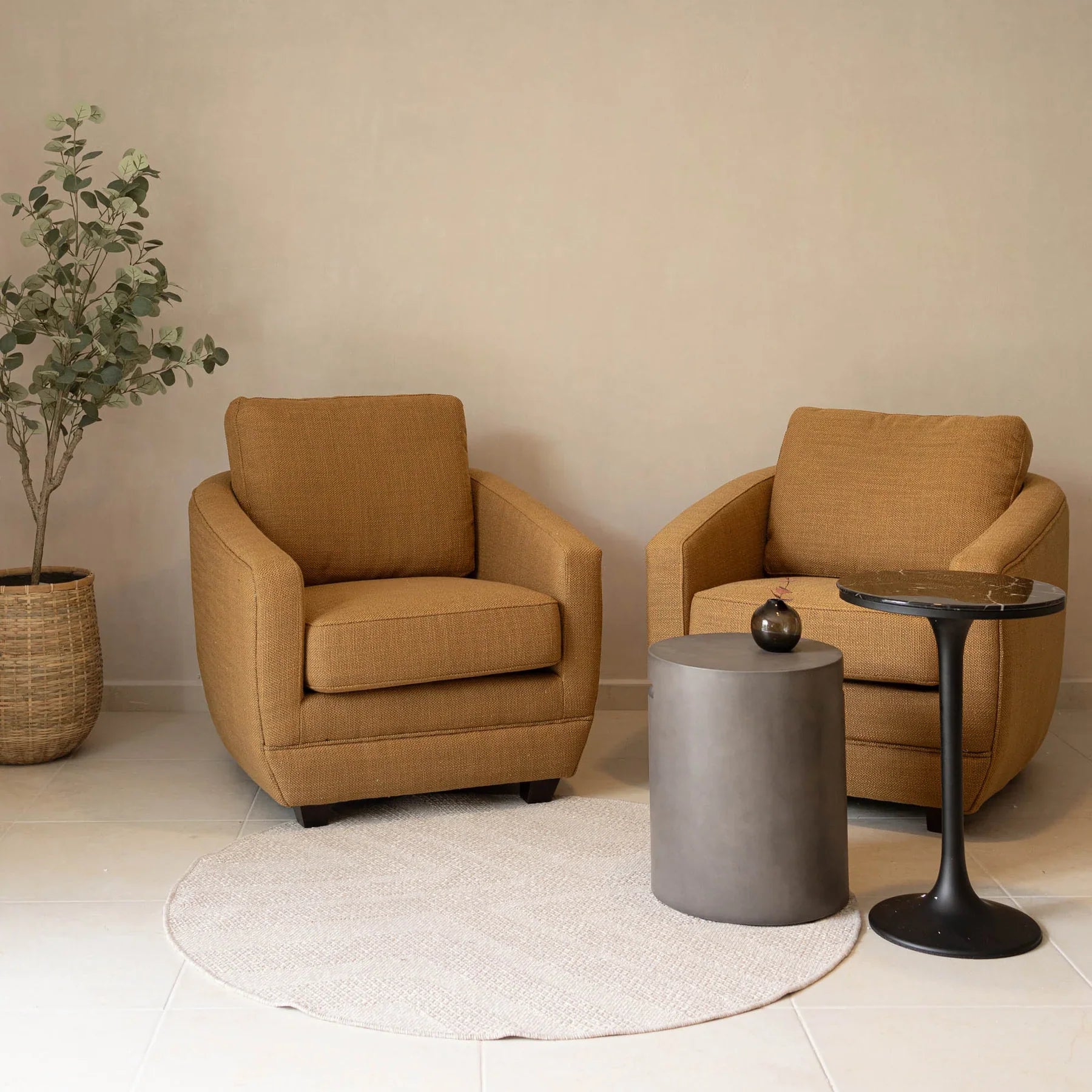 Verlyn Club Chair
