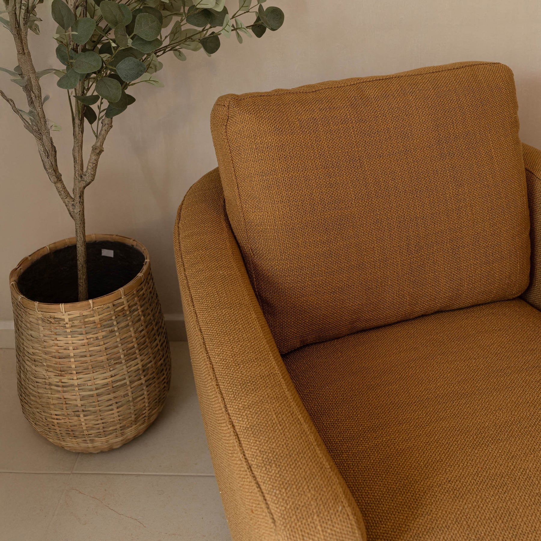 Verlyn Club Chair