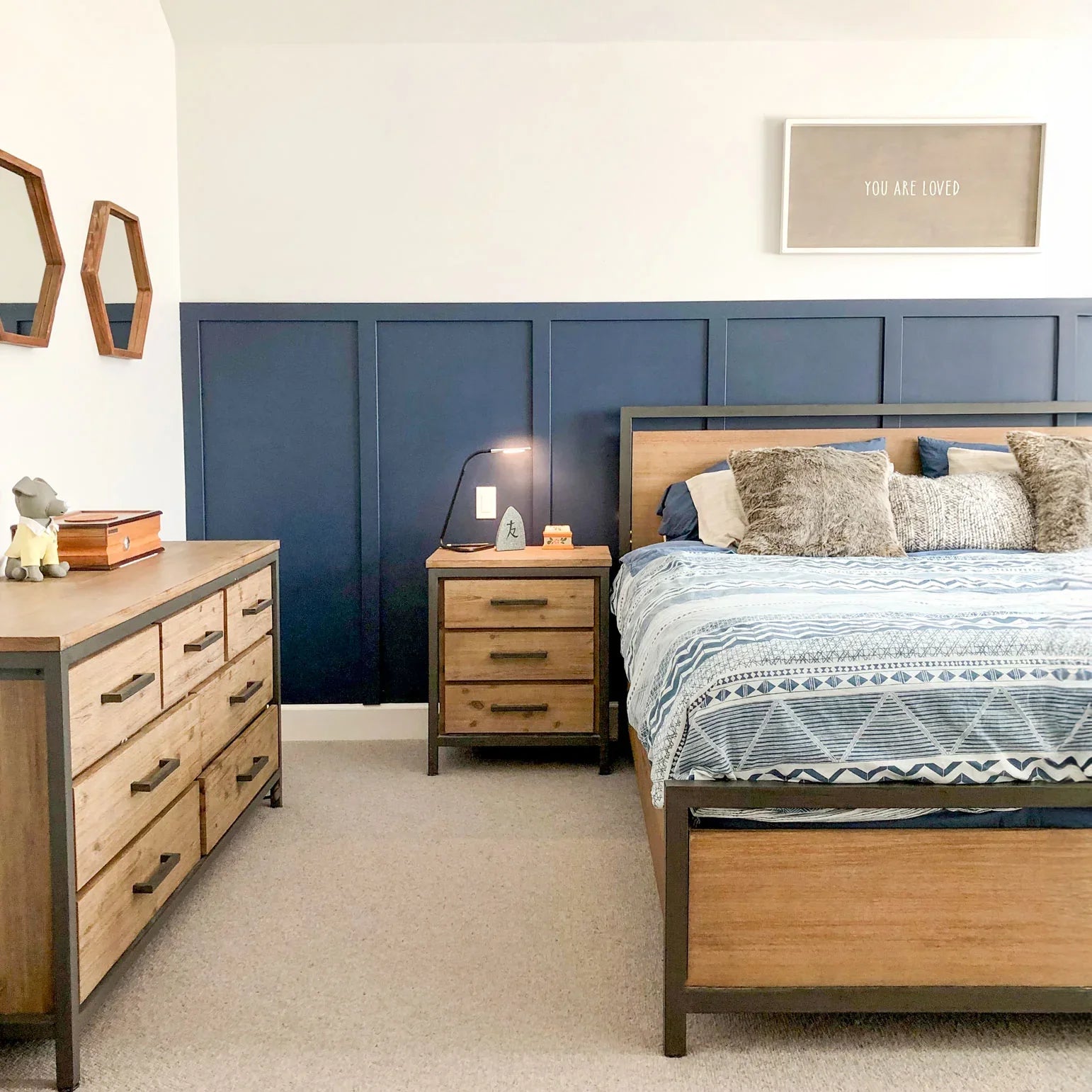 Alvado Bed