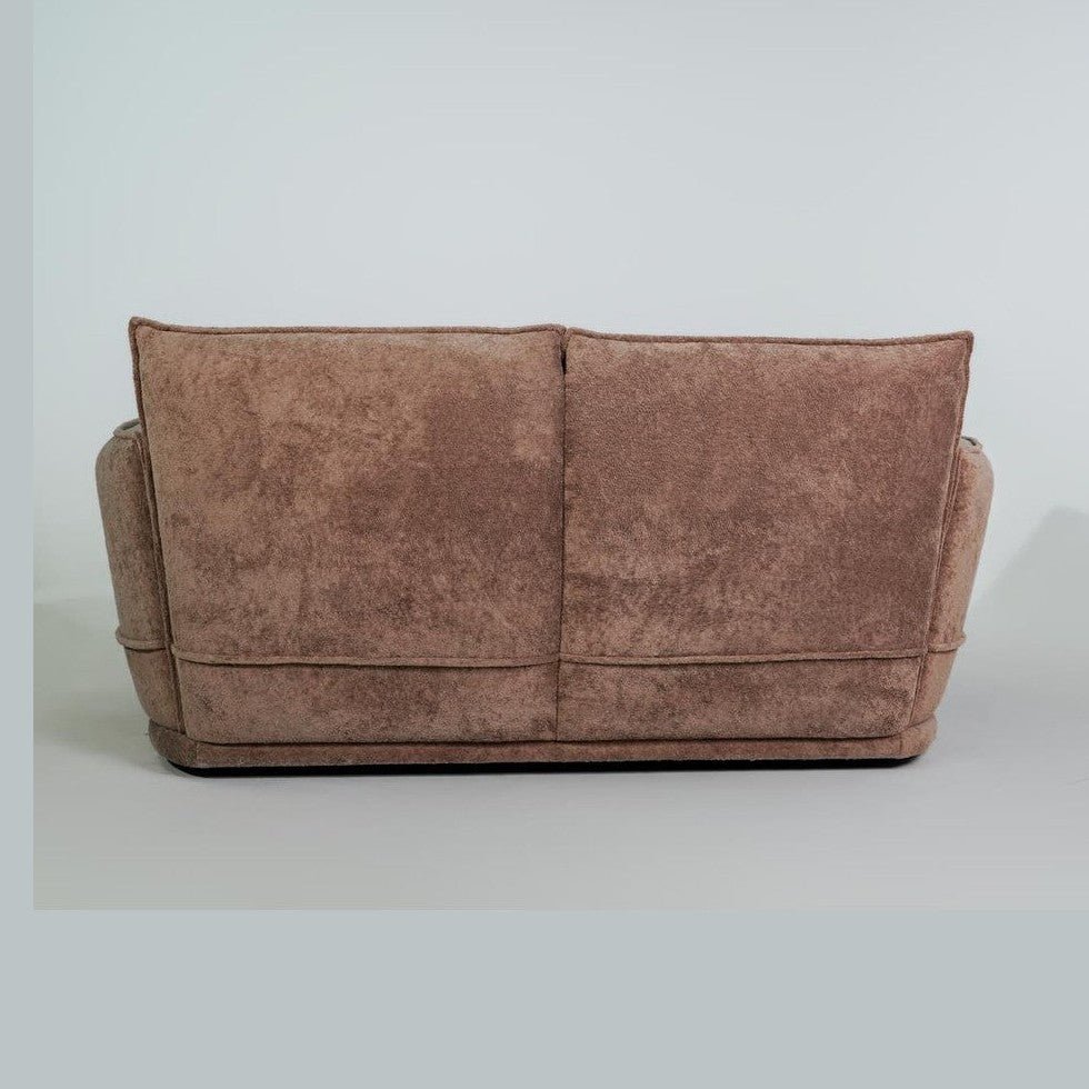 Kolbi Loveseat