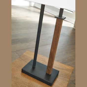 Voslen Metal Table Lamp