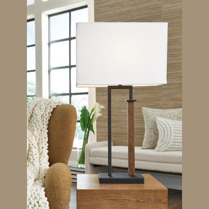 Voslen Metal Table Lamp