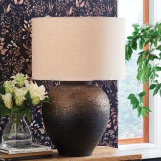 Newgerhard Metal Table Lamp