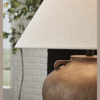 Ferrilby Polyresin Table Lamp – Antique Beige