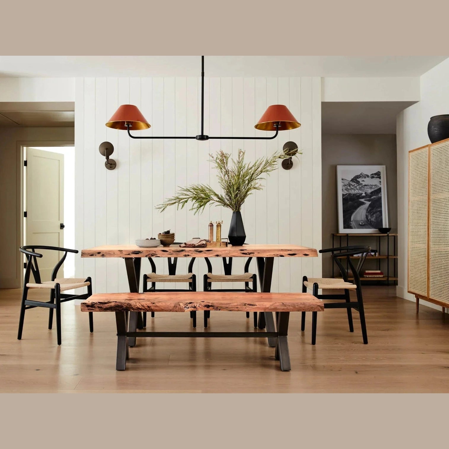 Fiora Dining Table
