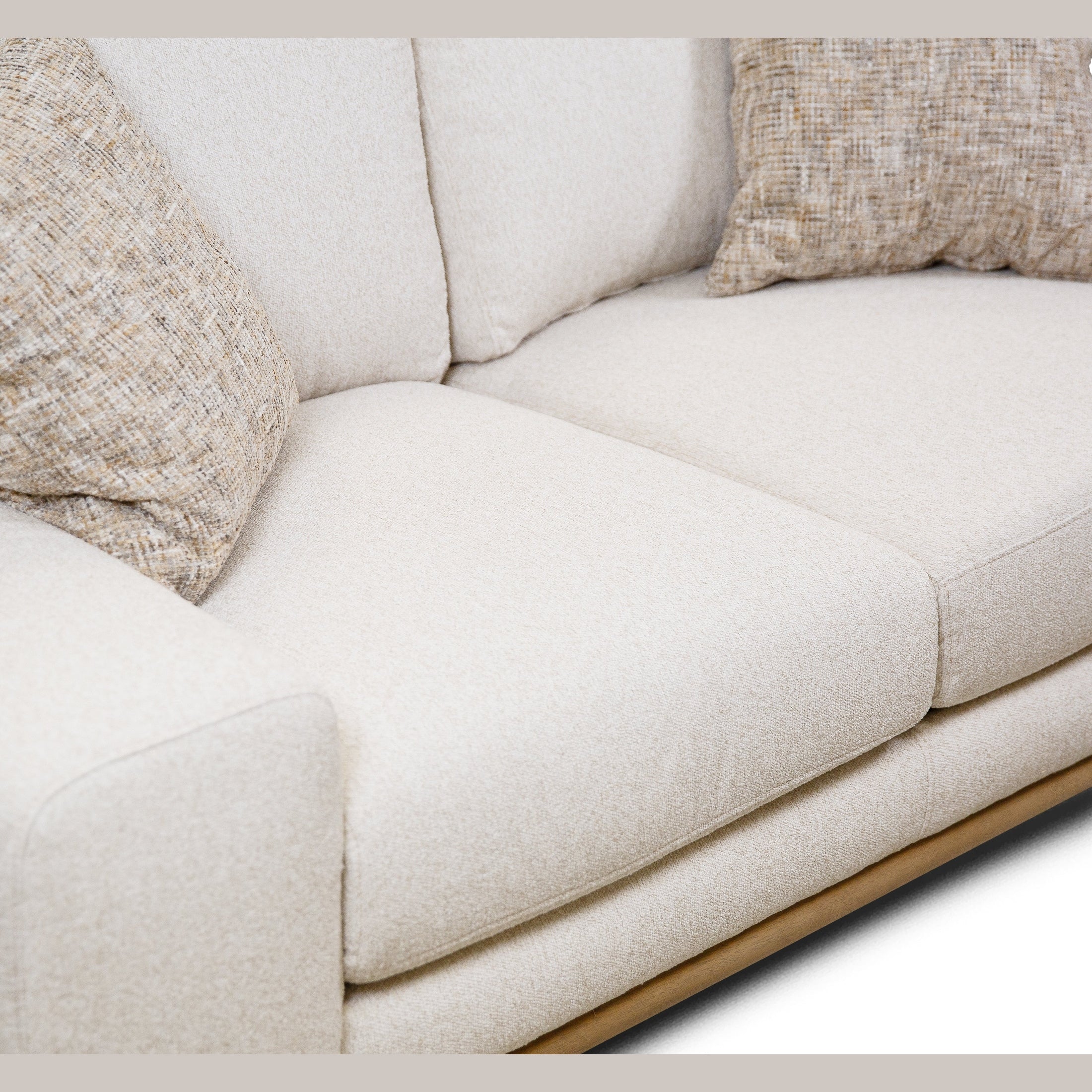 Aina Modern Comfort Loveseat