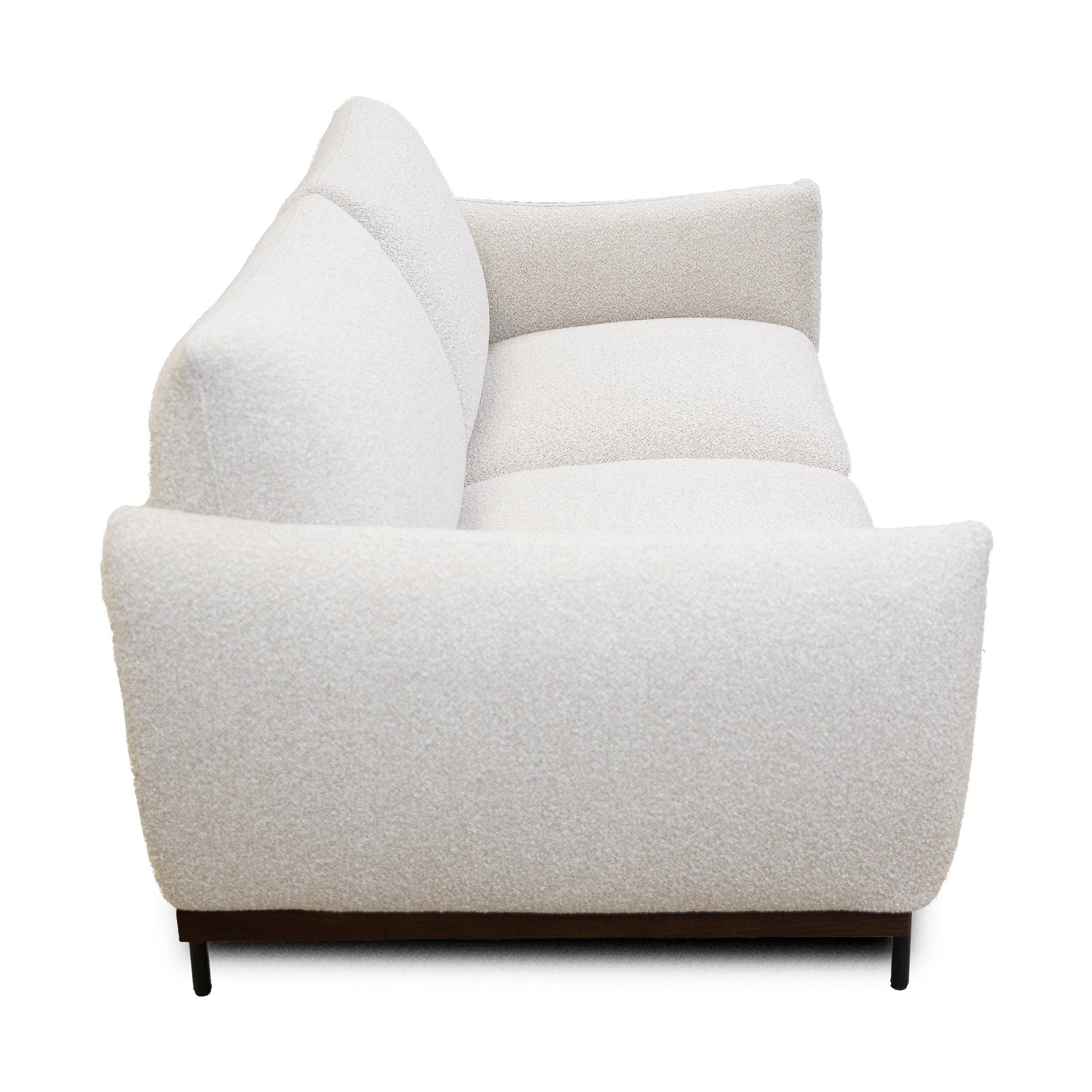 Meela Loveseat