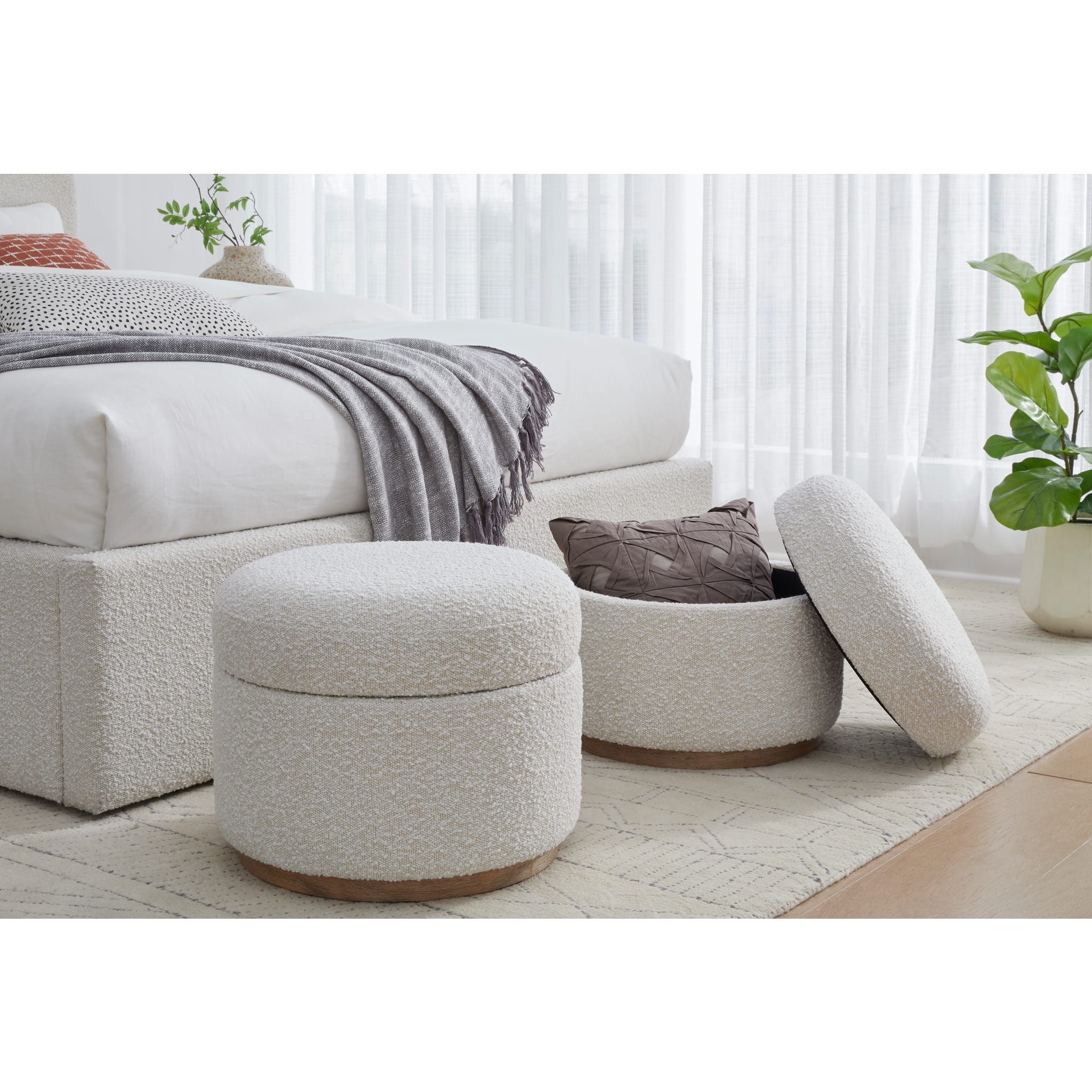 Sorena Upholstered Storage Ottoman – Ricotta Bouclé
