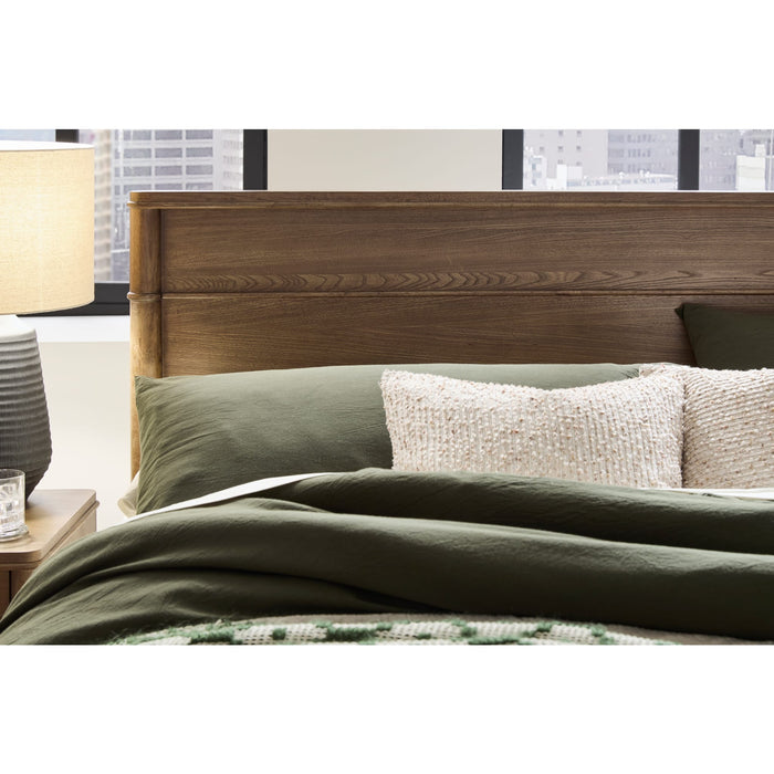 Whitmore Solid Wood Platform Bed inClaystone