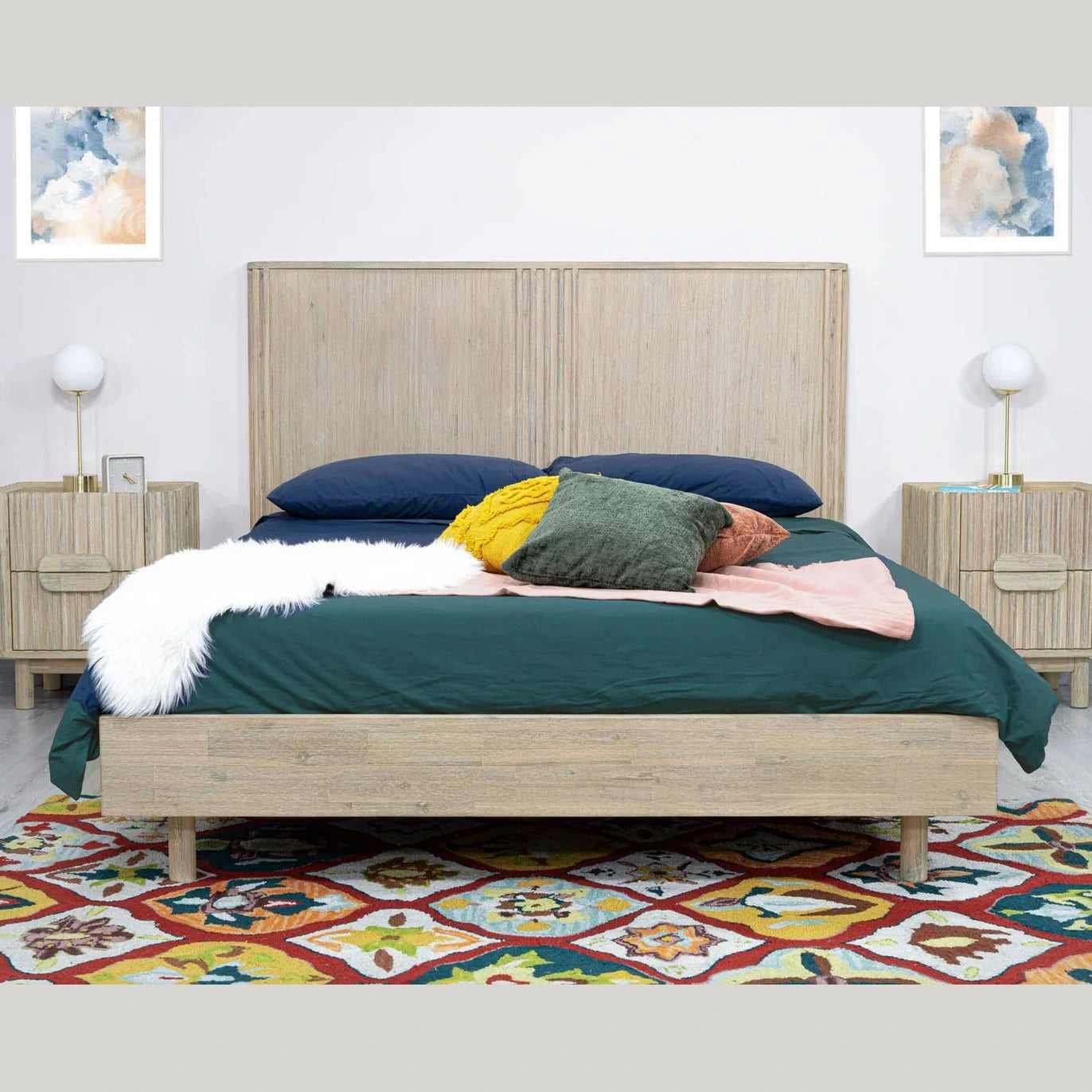 Delora Bed
