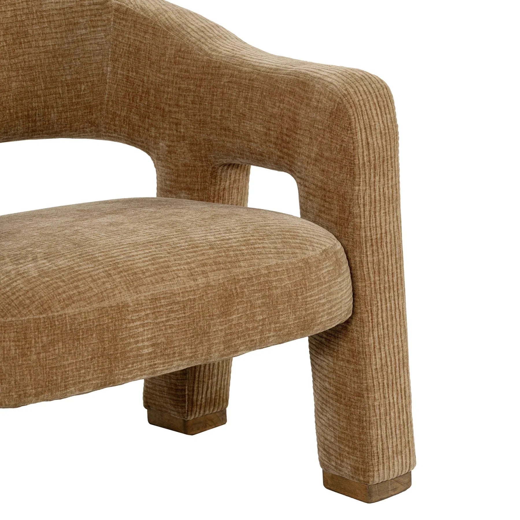 Sorelle Club Chair