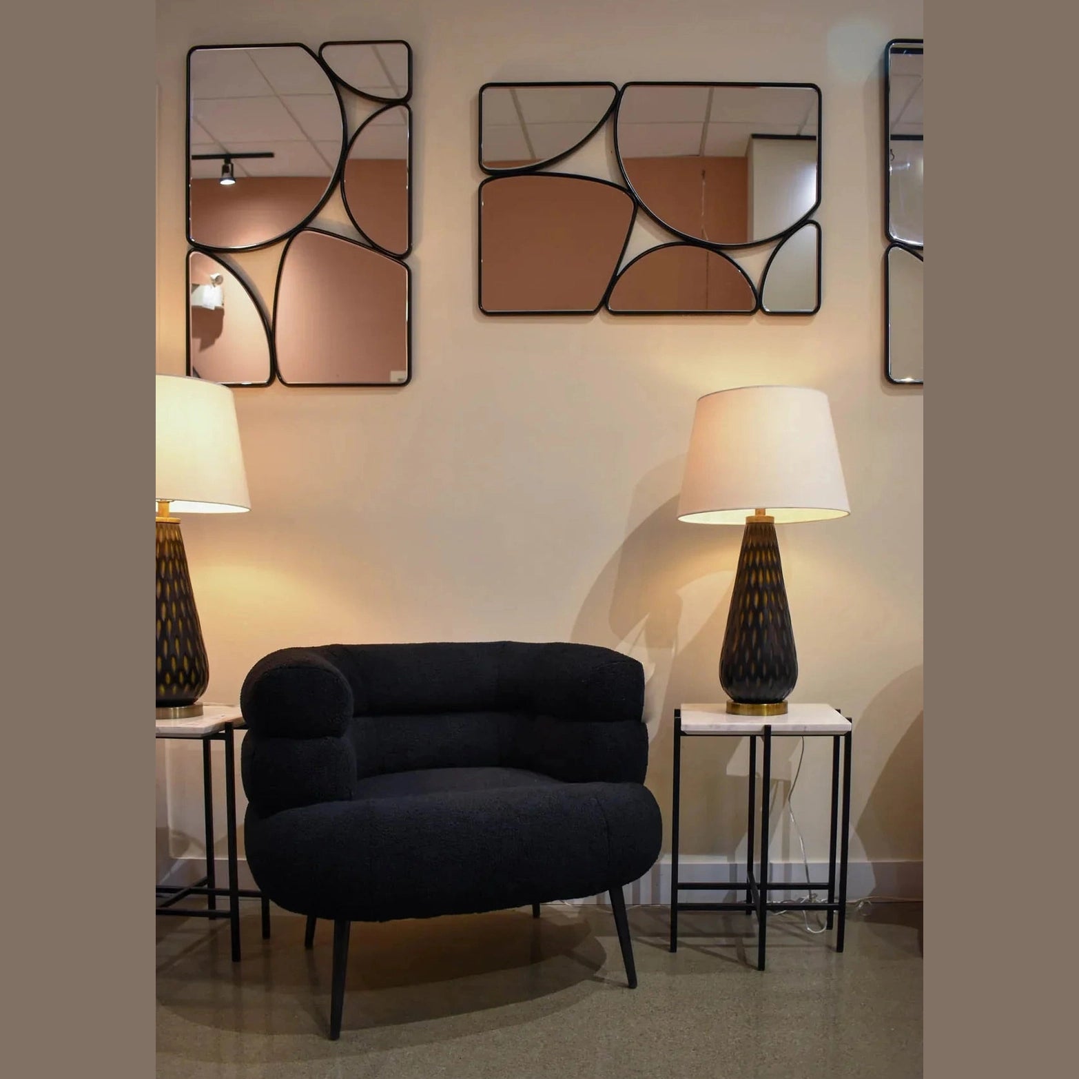 Ysolde Mirror