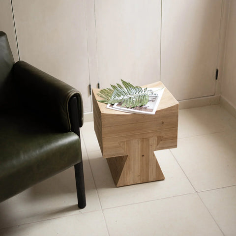 Pieta Stool