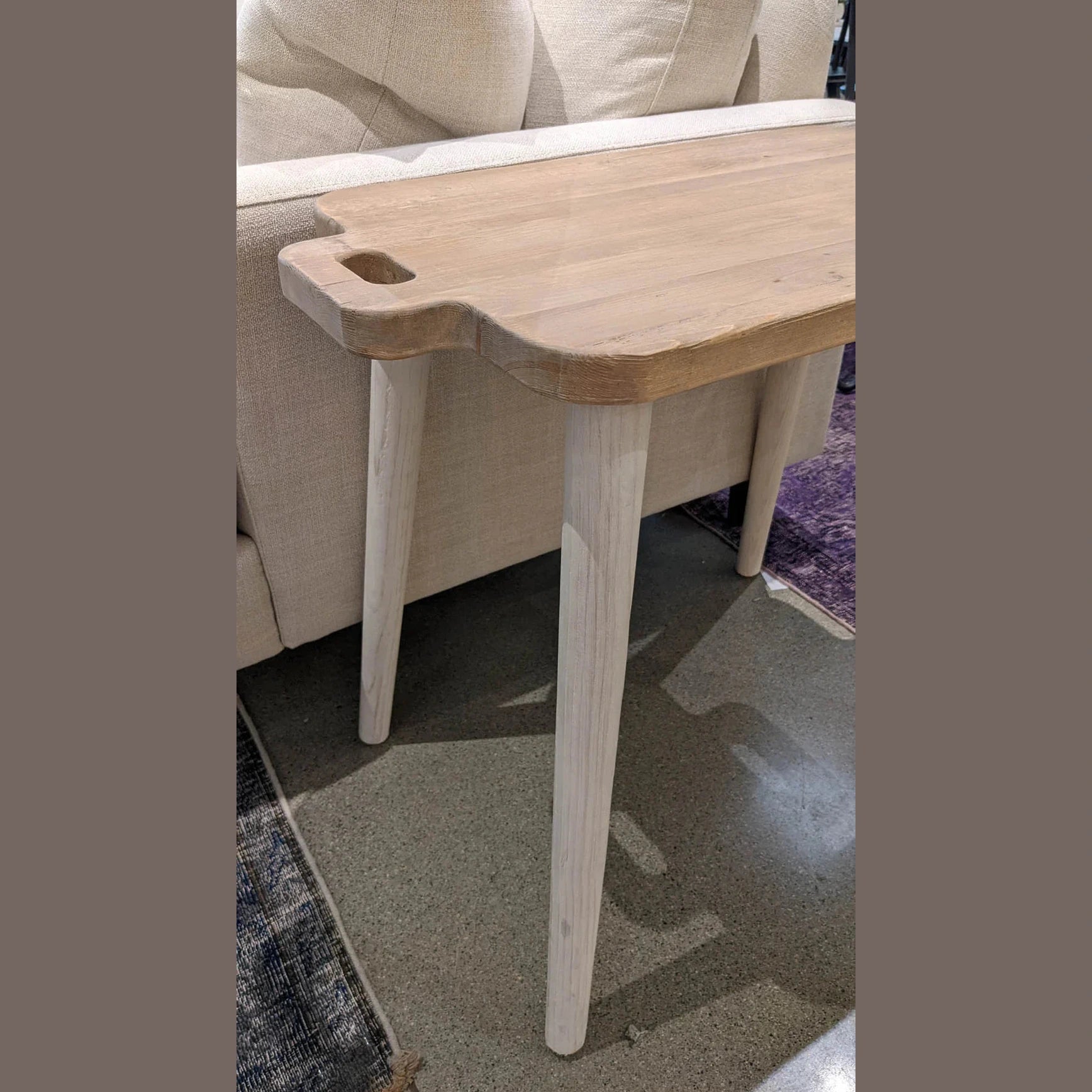 Quelden Side Table